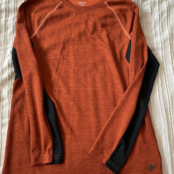 Old Navy Active Jogger Set - Picture 6 of 7